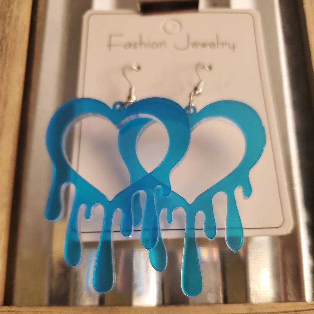 ⭐️3 for$20⭐️Fashion Jewelry Blue Drip Heart Earrings